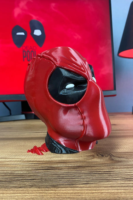 Deadpool Figür 15 Cm - Yüksek Kalite Koleksiyon Parçası