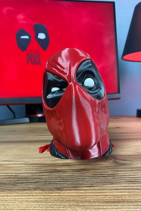 Deadpool Figür 15 Cm - Yüksek Kalite Koleksiyon Parçası