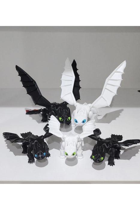 Ejderhanı Nasıl Eğitirsin - 3D Dişsiz&Işığın Öfkesi ve 3Adet Yavru Aile Seti 5Adet Hareketli Ejderha