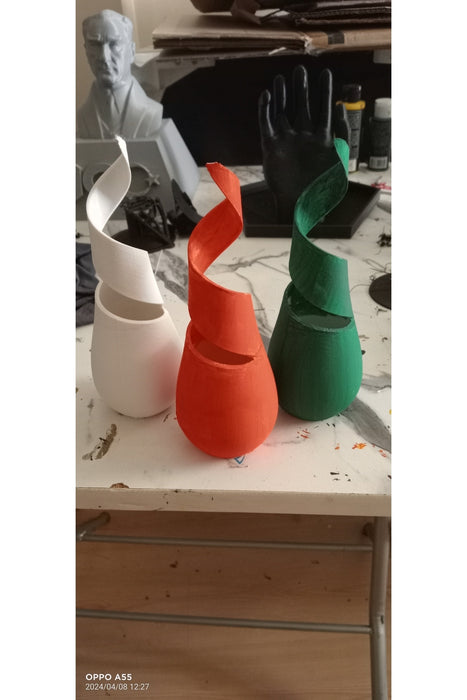 Giroid Vazo Tasarım Design Vase 3d Baskı ( Üçlü Ürün Fiyatıdır) Renk Bildirin