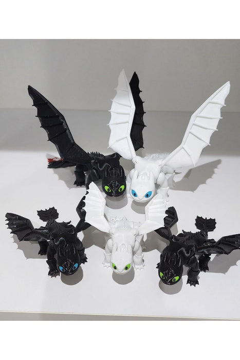 Ejderhanı Nasıl Eğitirsin - 3D Dişsiz&Işığın Öfkesi ve 3Adet Yavru Aile Seti 5Adet Hareketli Ejderha