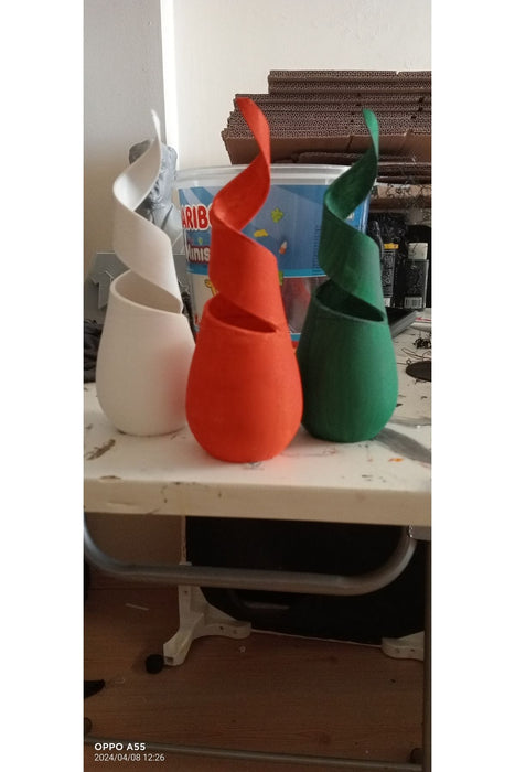 Giroid Vazo Tasarım Design Vase 3d Baskı ( Üçlü Ürün Fiyatıdır) Renk Bildirin