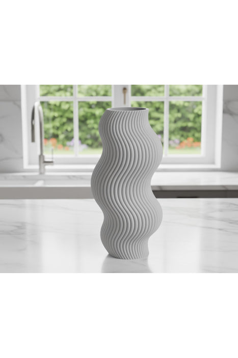 Kıvrımlı Dekoratif Vazo - 23x 9 cm